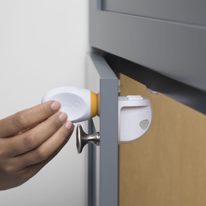 Saftey 1st Adhesive Magnetic Lock
