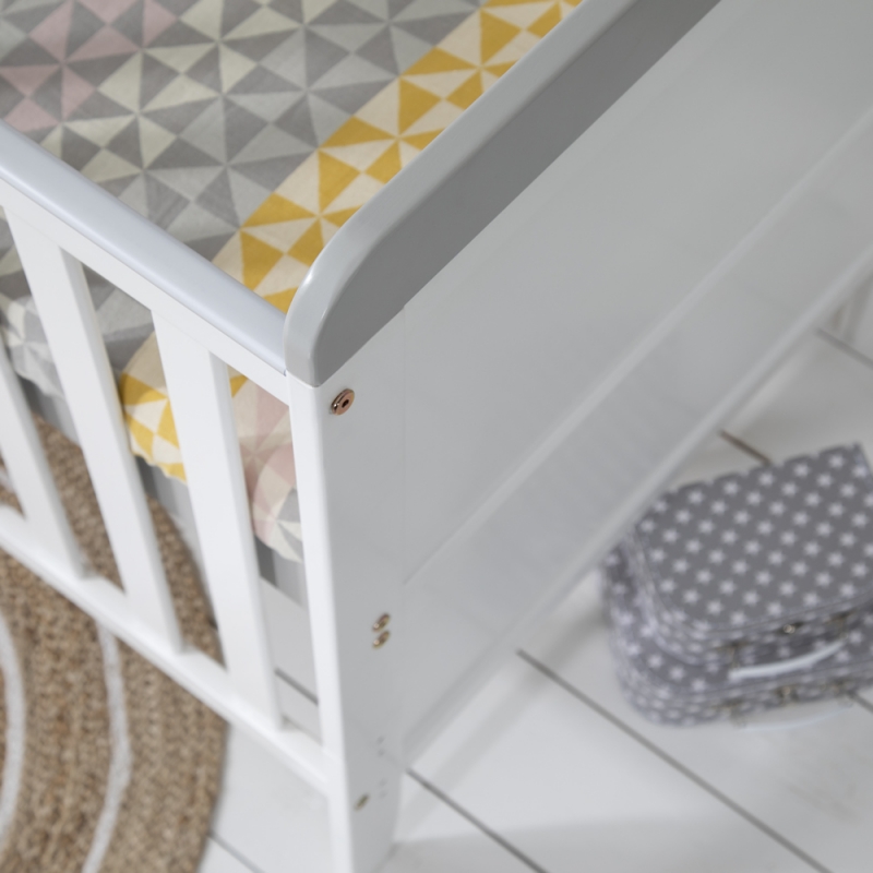 New Tutti Bambini Rio Cot Bed dove Grey & oak with cot top changer and mattress 