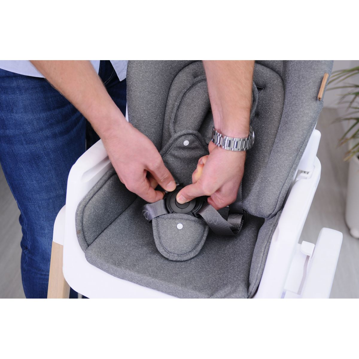 Tutti Bambini Nova Evolutionary HighchairWhite/Oak