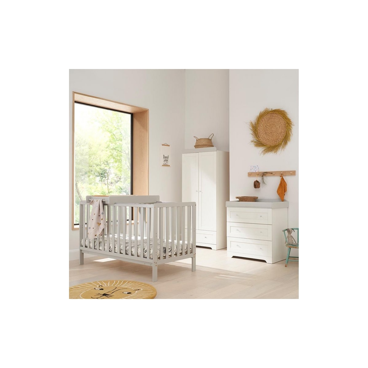 Tutti Bambini Malmo 3 Piece Room Set with Cot Top Changer