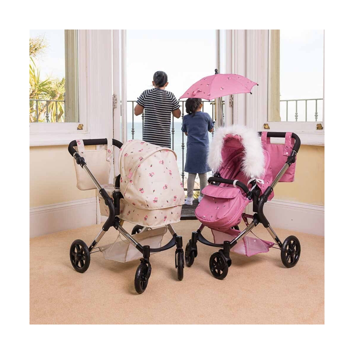 Roma Dolls Pram Hood FurWhite