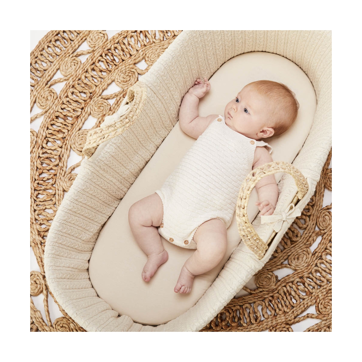The Little Green Sheep Organic Knitted Moses Basket & Rocking Stand