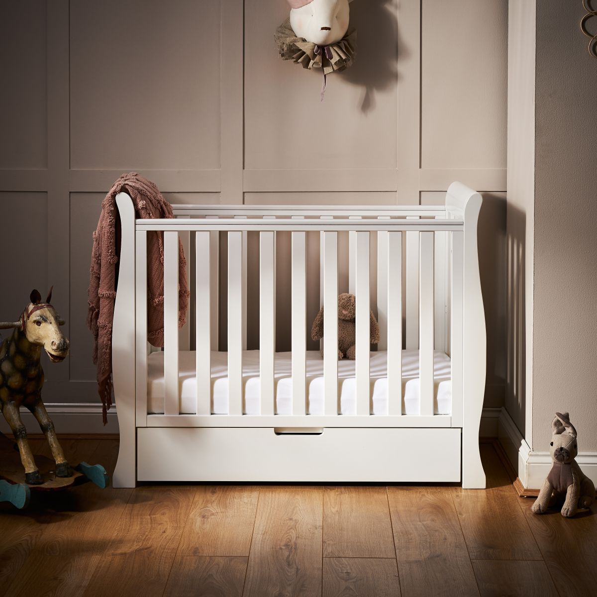 Obaby Stamford Sleigh SPACE SAVER Cot with Under Drawer