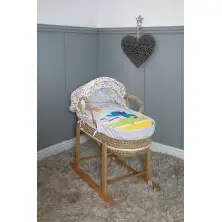 Cuddles Collection Safari Palm Moses Basket with Rocking Stand-White