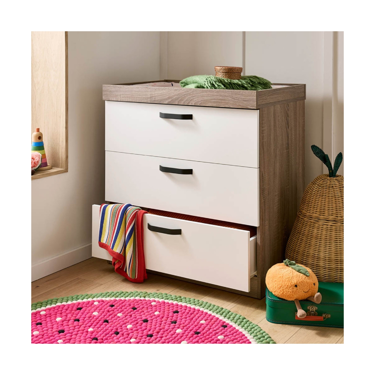 CuddleCo Enzo 3 Drawer Dresser & Changer