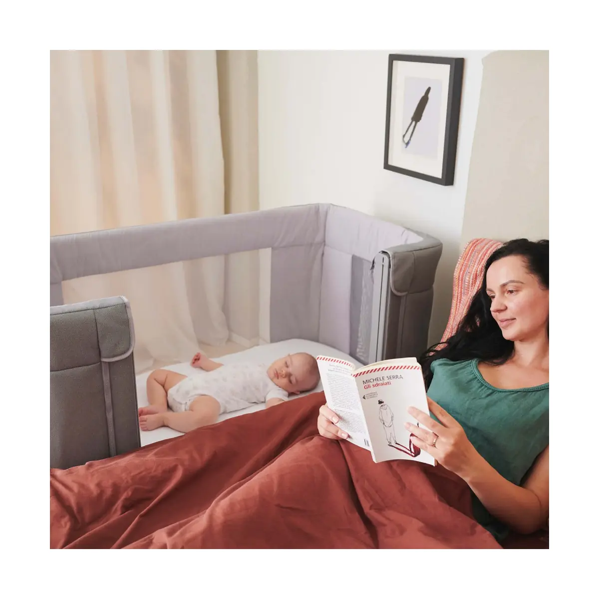Chicco Next 2 Me Bedside Crib