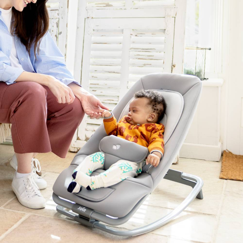 Joie Dreamer Rocker - Walnut